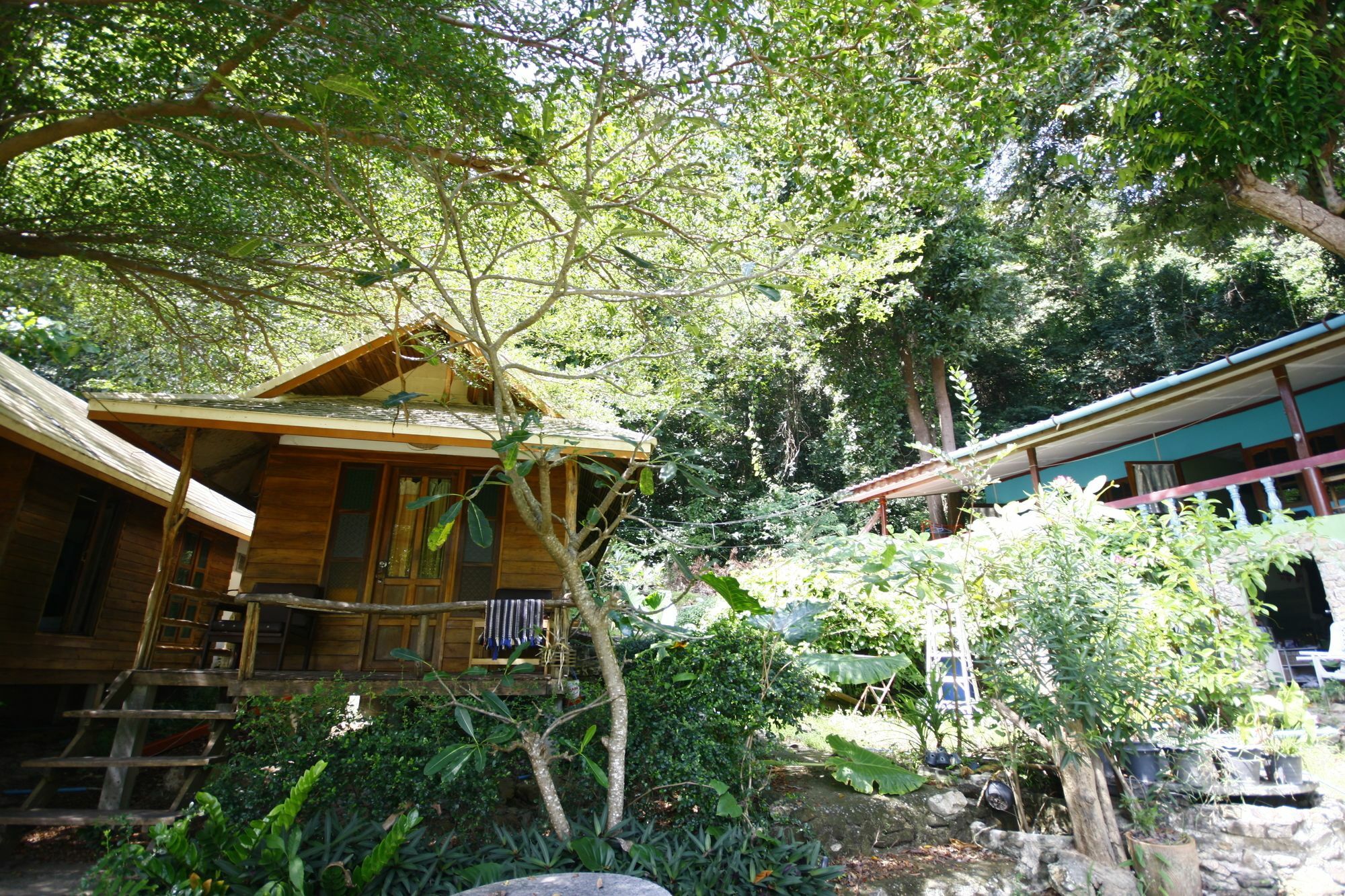 Апартаменты Baan Pha Nin Mung Korn Районг Экстерьер фото
